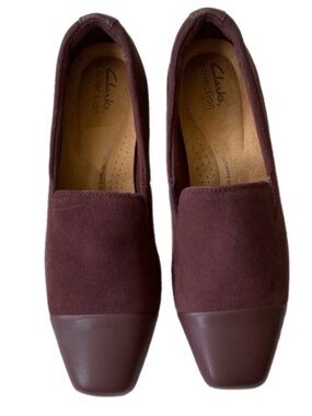 Clarks square toe slip on burgundy suede & leather career Loafers shoes